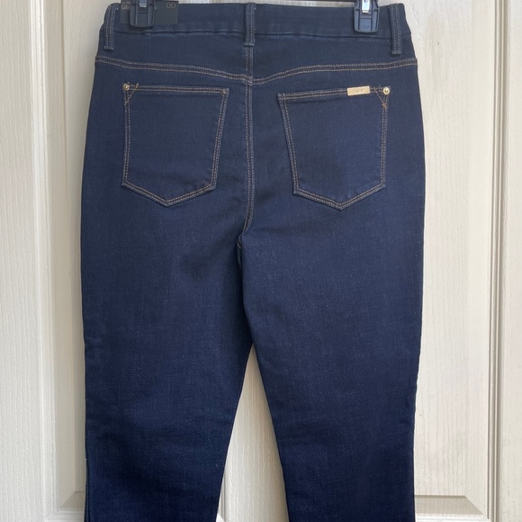 Chico's So Slimming Girlfriend Ankle Jeans in dark blue NWT - Picture 5 of 7